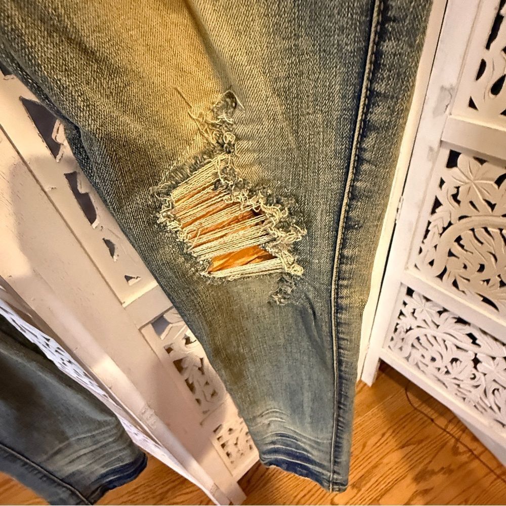 NWT Decibel Cody Cargo Jeans with Faux Leather Accents Sz 28x33 - Picture 2 of 5